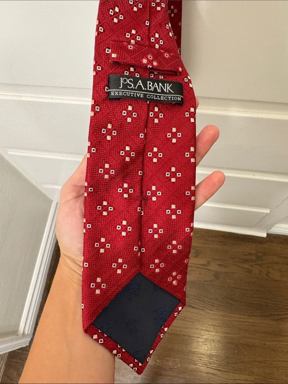 Jos. A Banks Classic Red Patterned Men's Tie